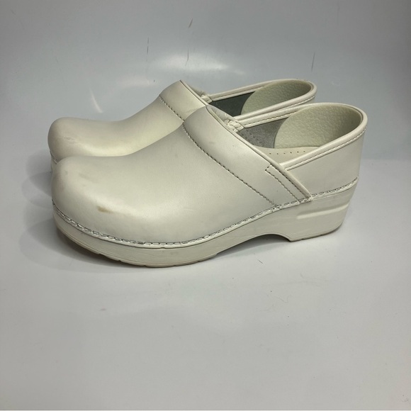 Dansko professional white box clog slip on clogs nursing size 37 - Picture 4 of 8